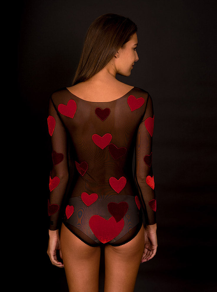Red Hearts Black